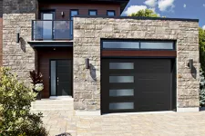 Standard+ Vog, 10' x 7', Black, window layout: Left-side Harmony